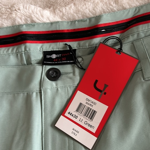 Short Par 4 Golf Pants - Picture 3 of 4